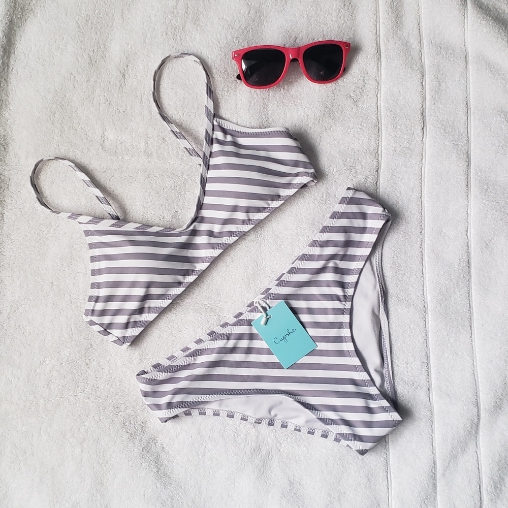 NWT Cupshe striped bikini
